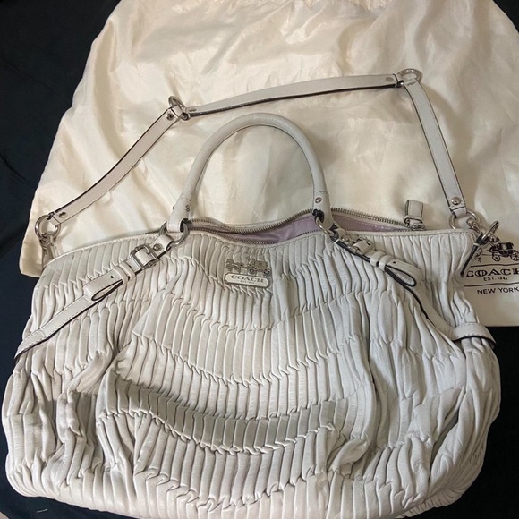 authentic lavender interior coach bag - Picture 1 of 3